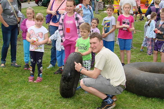 Dětský den na téma V traktoru 2016