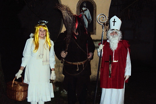 Malá fotoreportáž Andělů, Mikulášů a čertů 8.1.2019