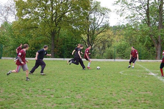 Jarní pouťový fotbal v Kadově 2010