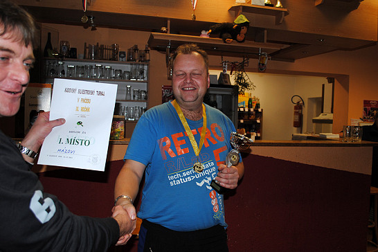 Silvestrovský pinčes v bývalé škole Kadově 2013